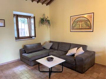 Apartment for 5 People in Volterra, Pisa Province, Photo 4