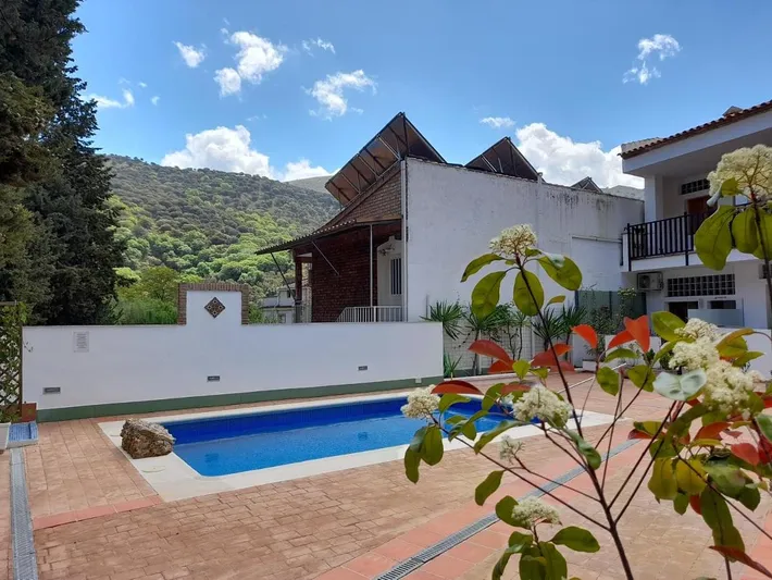 Apartamento de vacaciones para 5 personas, con piscina además de vistas y terraza - 1