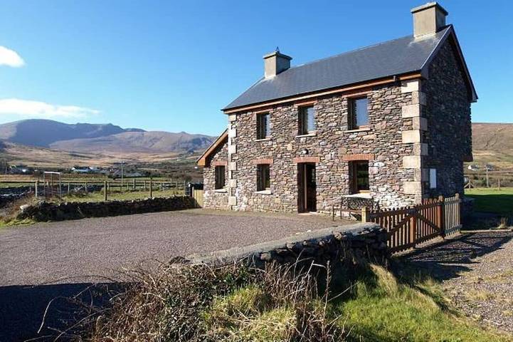 Ferienhaus für 7 Personen, mit Terrasse und Garten auf der Dingle Halbinsel