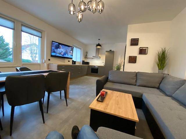 Six-Bedroom House in Halle, Saale-Unstrut
