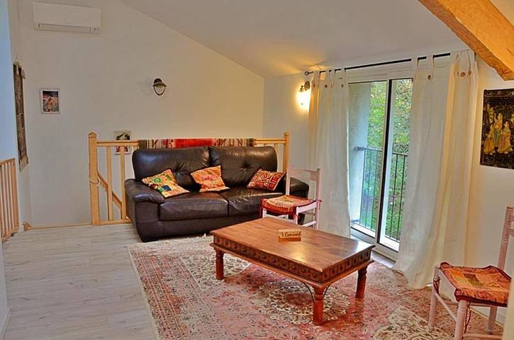 Location de vacances pour 6 personnes, avec piscine et vue ainsi que jardin et terrasse, animaux acceptés à Saint-Pierre-de-Trivisy - 4