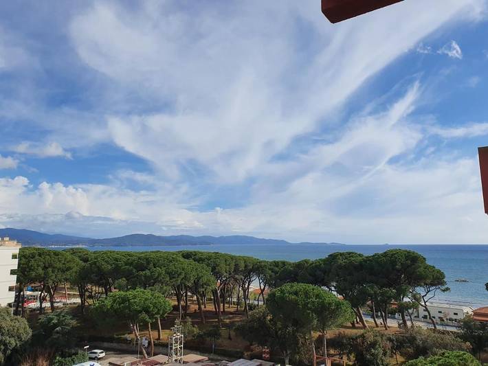 Appartamento per 2 persone, con panorama e balcone a Follonica