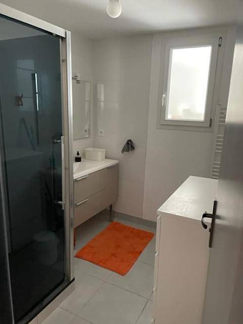 Appartement entier, Two-Bedroom House in La Meignanne, Vallée de la Loire