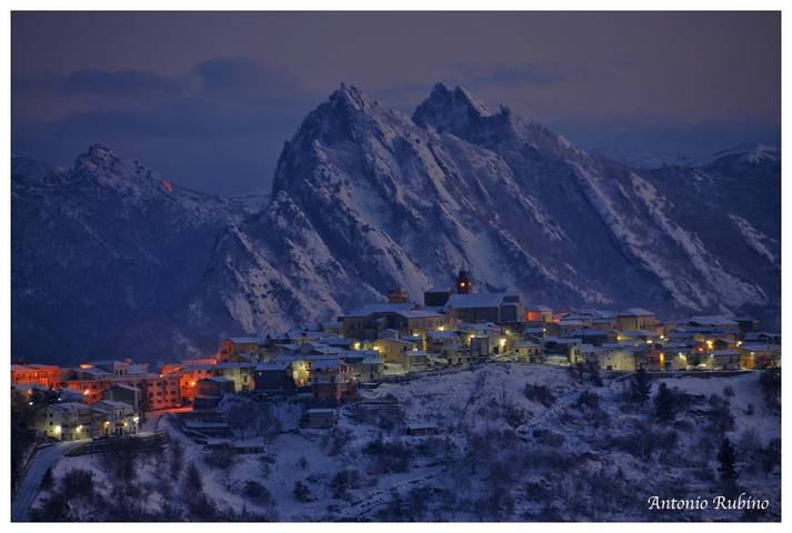 Location de vacances pour 2 personnes, avec terrasse et vue dans Basilicate