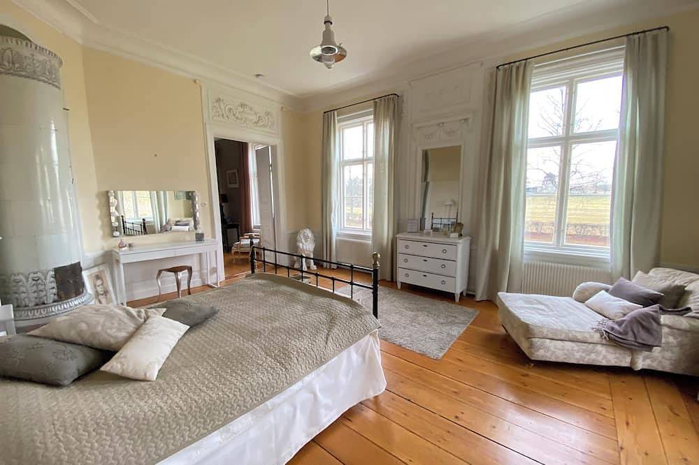 Dream holiday for larger groups in unike country manor - 30 min from Stockholm in Upplands Bro, Mälaren
