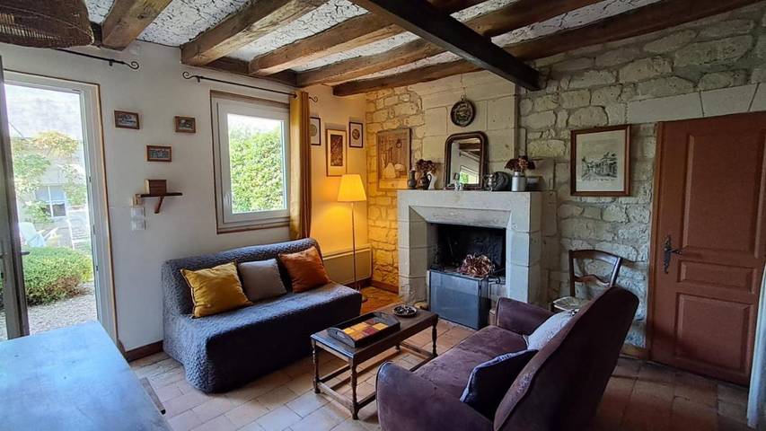 Gîte pour 4 personnes, avec terrasse à Beaumont-en-Véron - 2