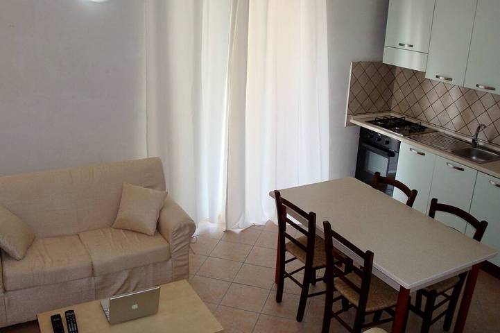 Appartamento per 4 persone, con giardino e balcone in Santa Caterina dello Ionio