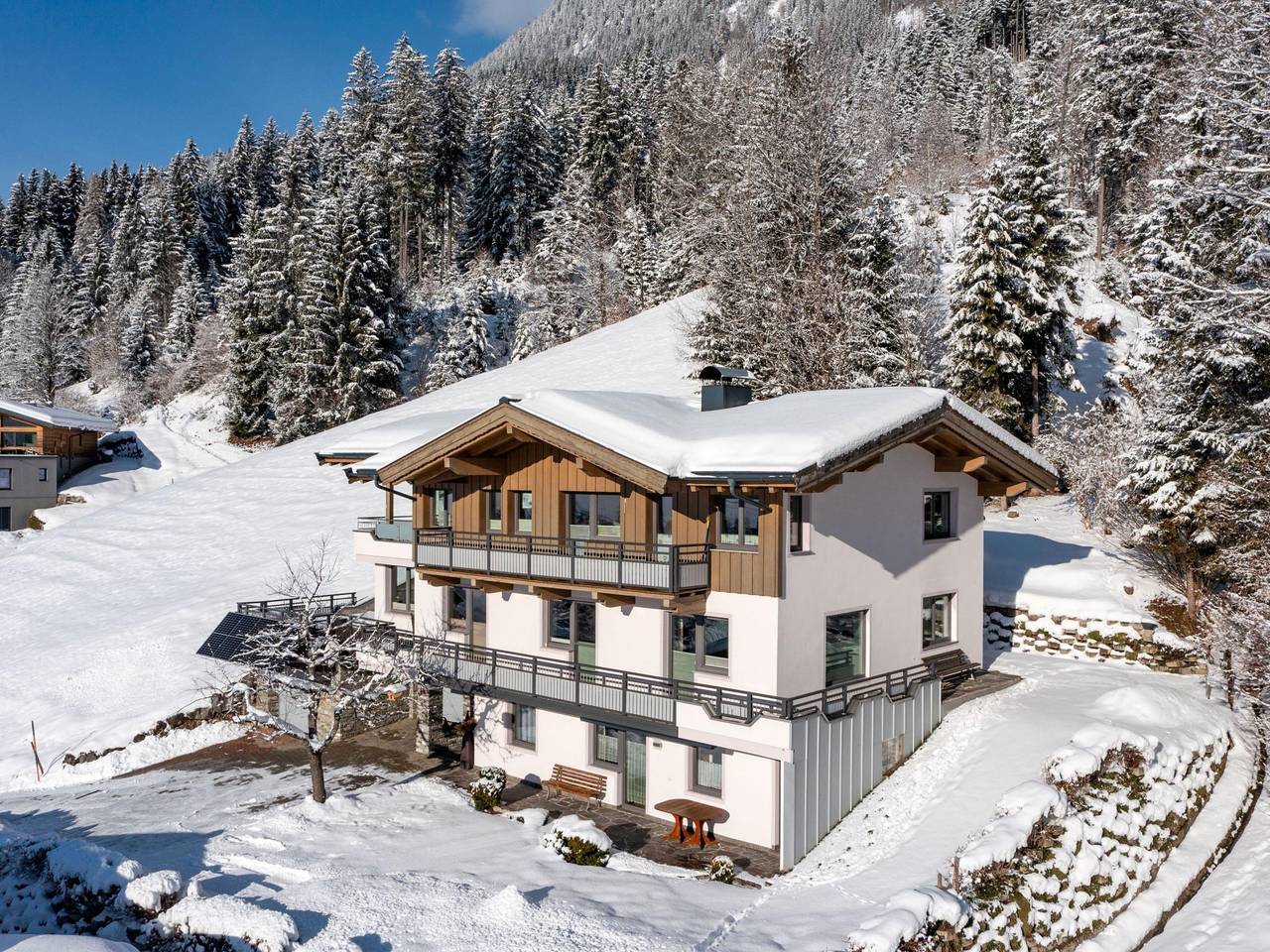Ganze Wohnung, Idyllische Ferienwohnung, Terrasse und Bergblick in Sankt Jakob in Haus, Kitzbüheler Alpen
