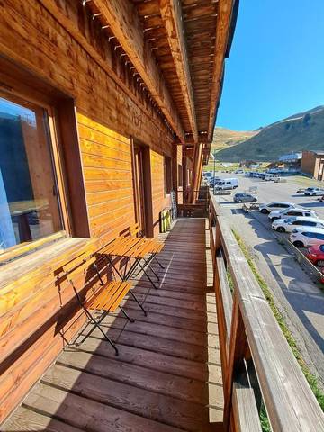Gîte pour 4 personnes, avec bassin pour enfant ainsi que balcon et vue, animaux acceptés dans Office de Tourisme de Chamrousse