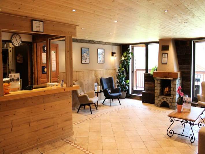Gîte pour 2 personnes, avec Balcon ainsi que Piscine et Sauna à Oz - 3