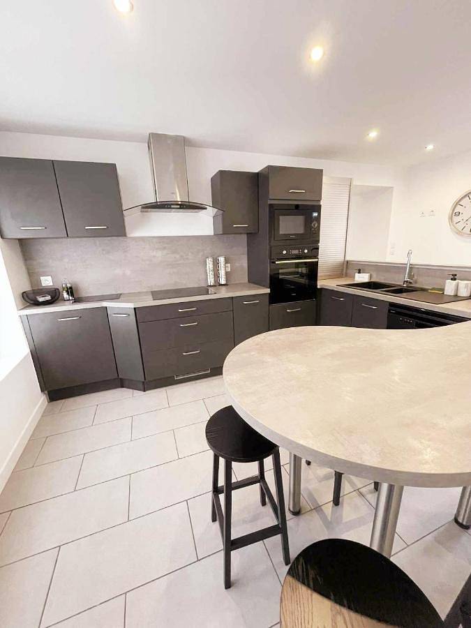 Location de vacances pour 8 personnes, avec vue et jardin, animaux acceptés à Troarn - 3