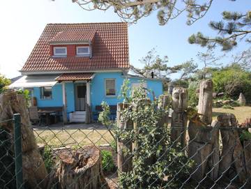 Ferienhaus für 2 Personen, mit Terrasse und Seeblick sowie Garten in Dierhagen