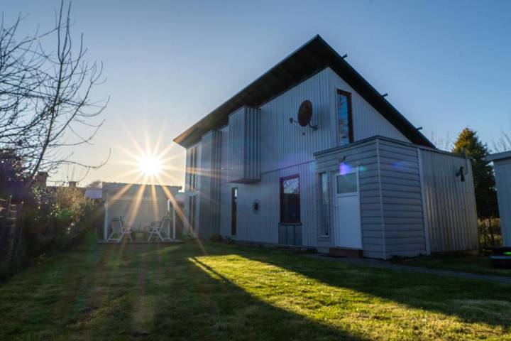 Ferienhaus für 4 Personen, mit Terrasse und Garten sowie Sauna und Ausblick in Rabenkirchen-Faulück - 3