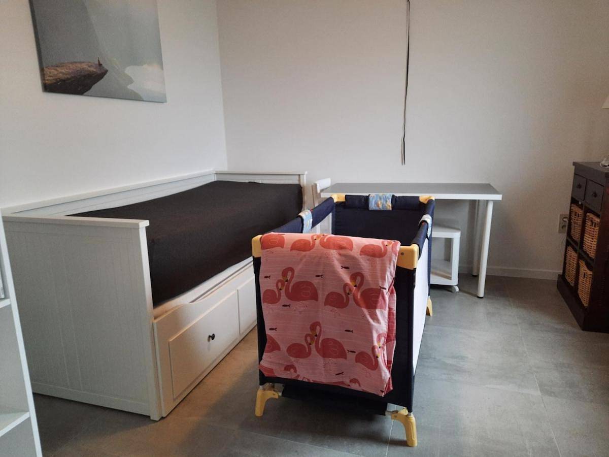 Appartement entier, Met een knipoog naar de fruitstreek! in Landen, Brabant flamand
