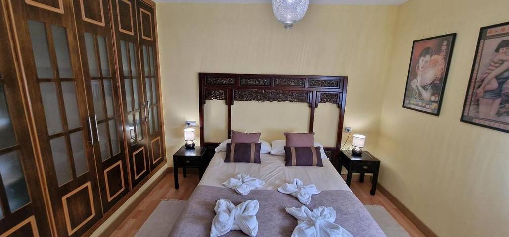 Chalet para 14 personas, con piscina además de vistas y jardín, Se admiten mascotas en Comarca de la Sidra - 4