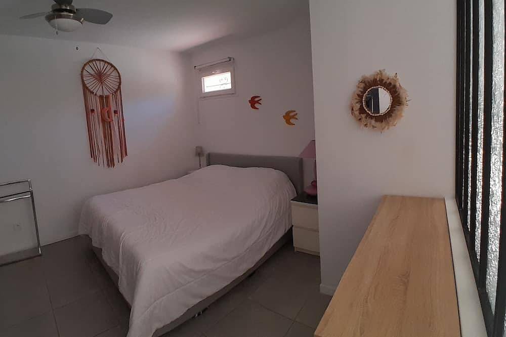 Appartement entier, Chez Angel in Néoules, Côte méditerranéenne (France)