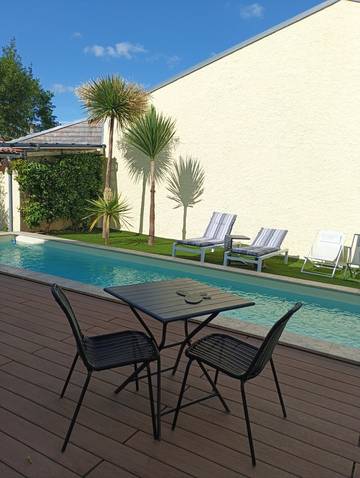 Chambre d’hôte pour 2 personnes, avec jardin et piscine à Bègles