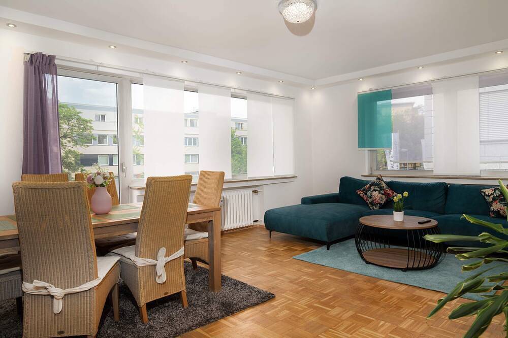 Entire apartment, Comfortable apartment - Central Rüttenscheid in Rüttenscheid, Essen