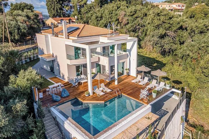 Διαμερίσματα διακοπών για 8 άτομα, με μπαλκόνι και κήπο στον Ποταμό