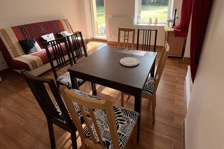 Gîte pour 2 personnes, avec jardin à Couilly-Pont-aux-Dames