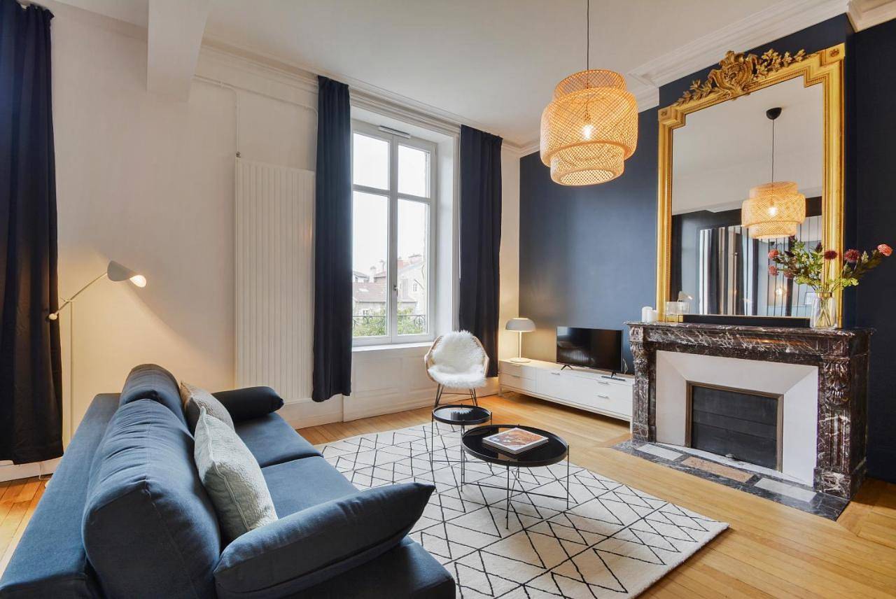 Appartement entier, Loft Doryan ! Blue Haussmannien - Centre Gare - Excelsior - 2 à 4 pers in Nancy, Région de Nancy