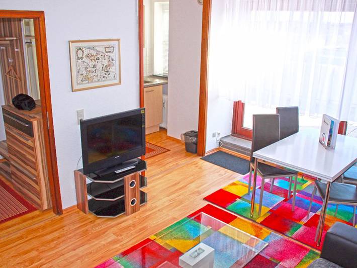 Ferienwohnung für 4 Personen, mit Terrasse und Seeblick in Heiligenhafen - 3