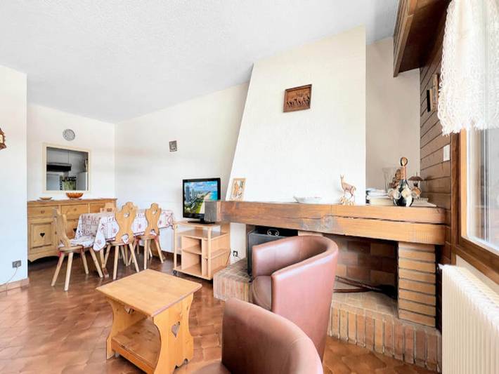 Gîte pour 4 personnes, avec balcon, adapté aux familles dans Office De Tourisme Des Carroz - 4