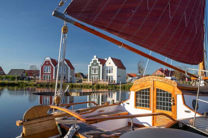 Ferienhaus für 3 Personen, mit Pool und Sauna in Neuharlingersiel