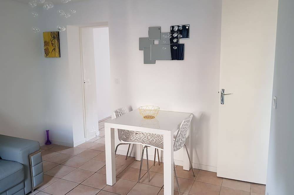 Entire apartment, Modern roanne apartment in Roanne, Roanne region