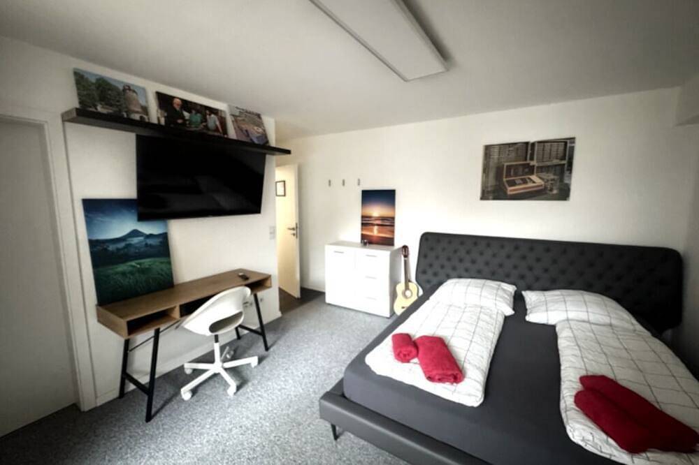 Ganze Wohnung, City Center Room \"Zuse\" mit Küche in der Innenstadt in Bad Hersfeld, Hessisches Bergland