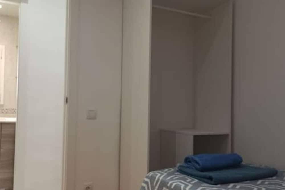 Apartamento entero, Camp Nou Holidays Apartment in Hospitalet de Llobregat, Barcelonés