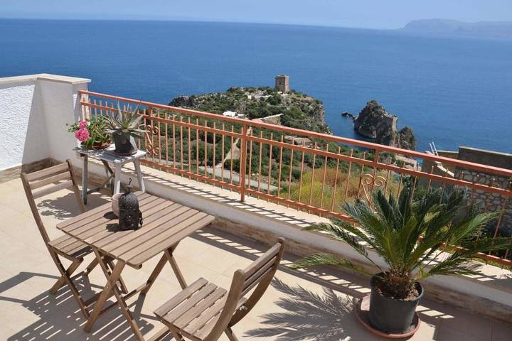 Bed and Breakfast für 3 Personen, mit Balkon und Ausblick - 1
