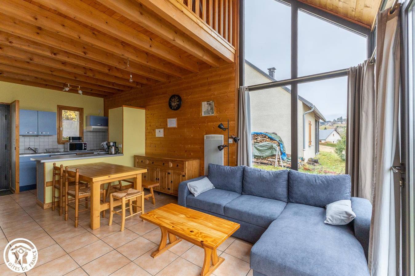 Gîte de luxe avec parking et jardin - 600m de La Couze Pavin in Besse-et-Saint-Anastaise, Parc naturel régional des Volcans d'Auvergne