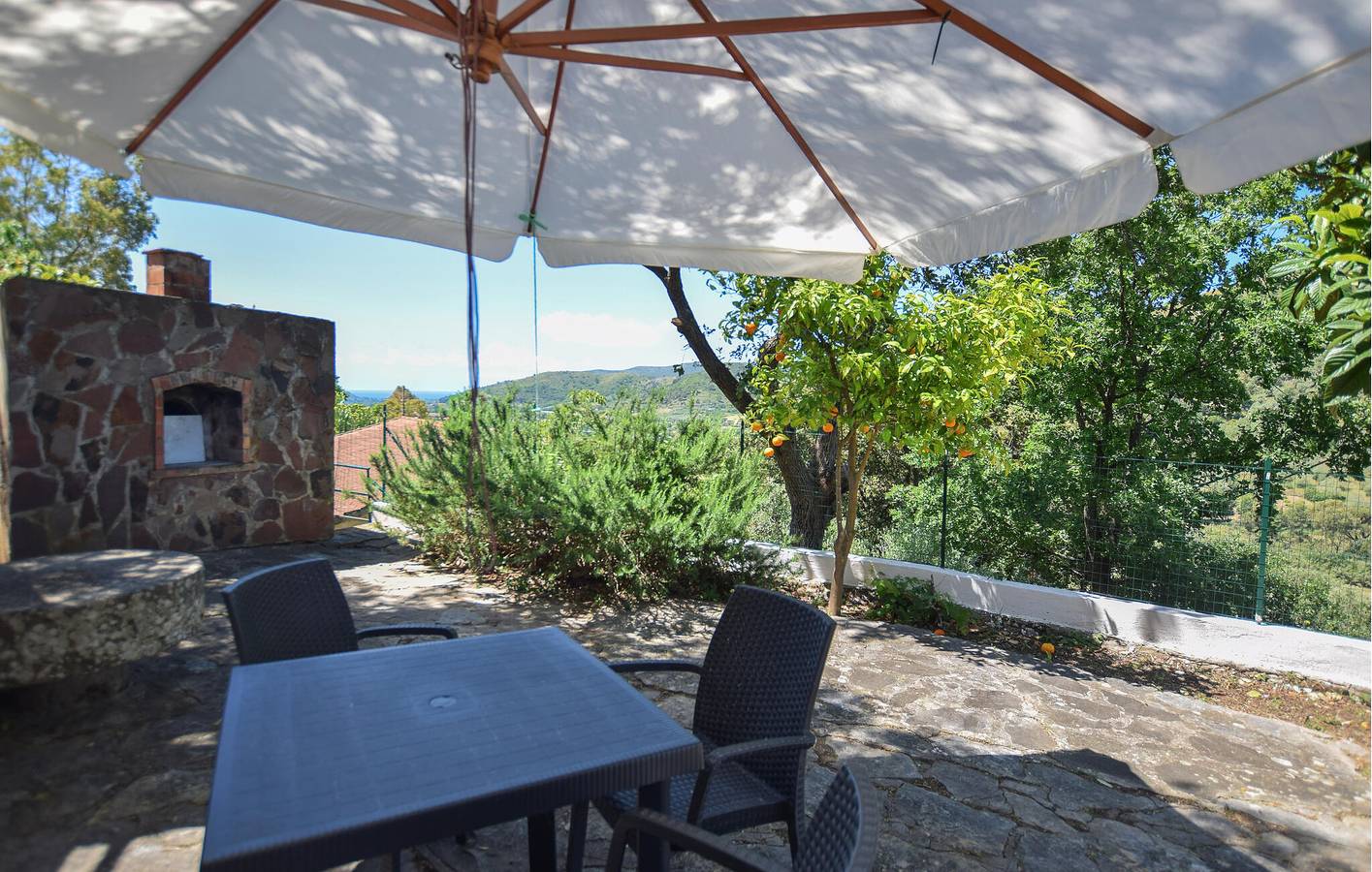 Gemütliche Wohnung mit WLAN, Parkplatz, Küche und Kamin in Perdifumo, Cilento Coast