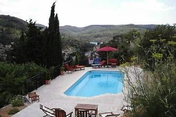 Location de vacances pour 5 personnes, avec jardin et balcon dans Lac d'Esparron