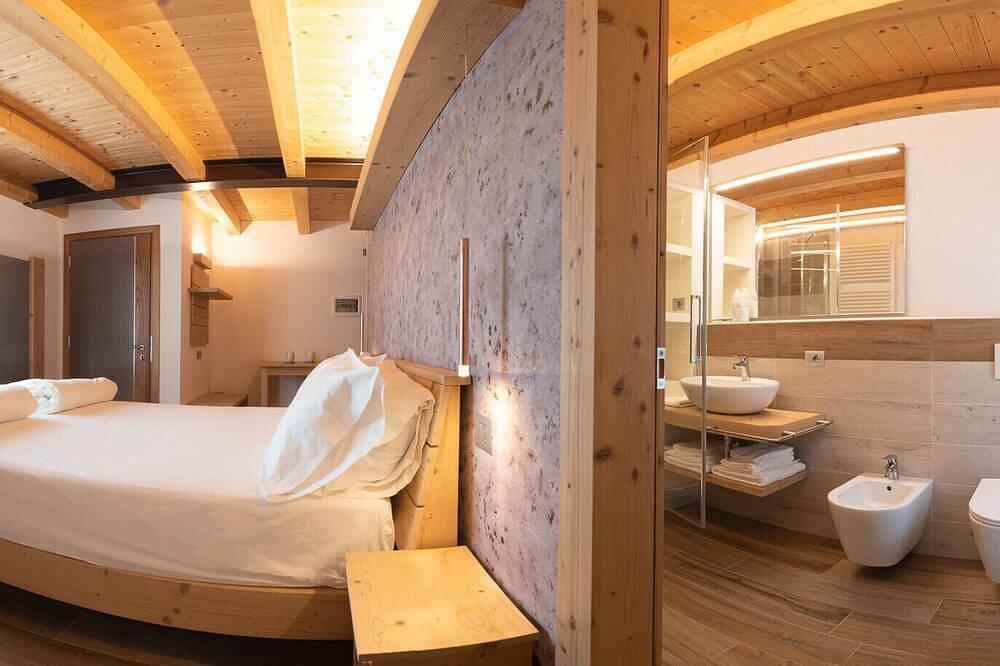 Locanda San Martino - Room Grano in Chies d'Alpago, Carnic Prealps