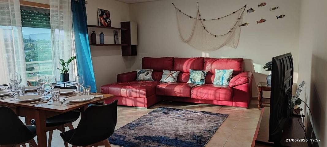 Hel lejlighed, 125 Azul Apartment - Olhão, spacious and bright with Wi-Fi and Air Conditioning in Pechão, Parque Natural da Ria Formosa
