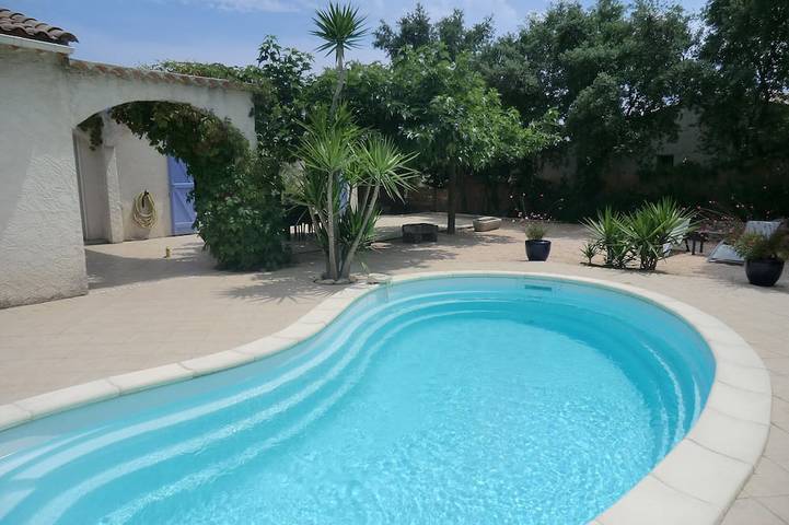 Villa pour 6 personnes, avec terrasse et jardin, animaux acceptés