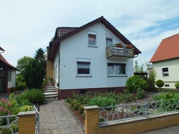 Ferienwohnung für 6 Personen, mit Balkon und Terrasse sowie Garten in Südliche Weinstraße