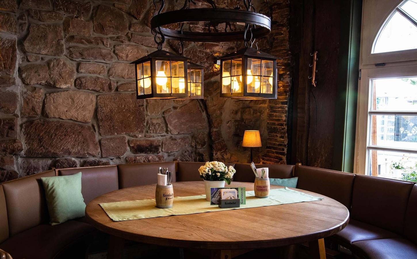 Ganze Ferienwohnung, Doppelzimmer 18 mit Bad in Marburg, Landkreis Marburg-Biedenkopf