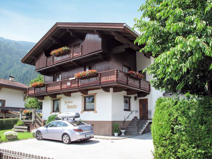 Vakantieappartement voor 6 personen, met balkon en tuin in Aschau im Zillertal