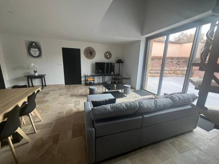 Location de vacances pour 13 personnes, avec terrasse et piscine à Nabirat - 3