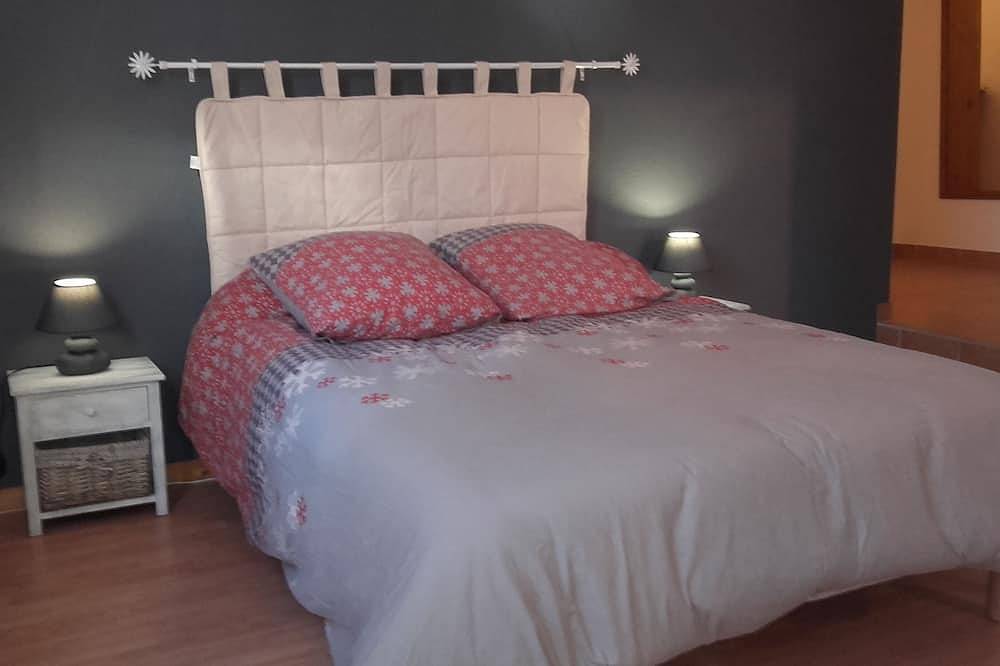 Casa 2- 6 personas en la granja, calma, comodidad in Lagorce, Ardèche