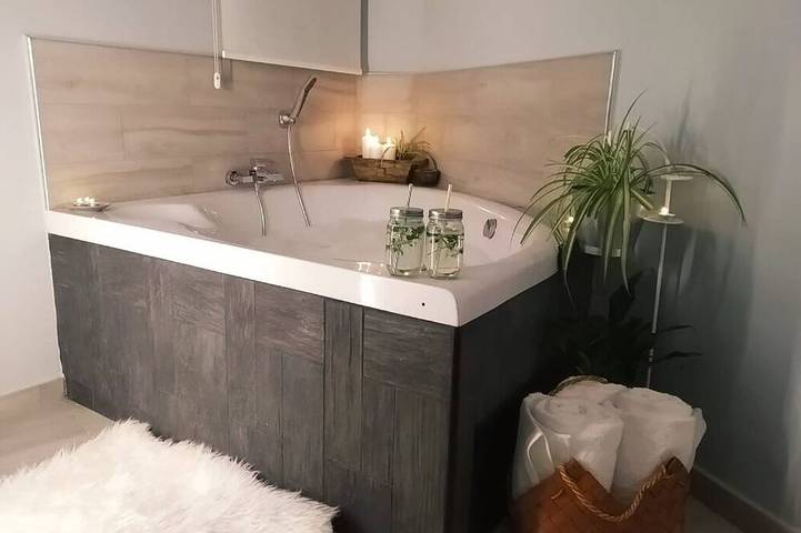 Gîte pour 2 personnes, avec Jacuzzi à Piedrahíta