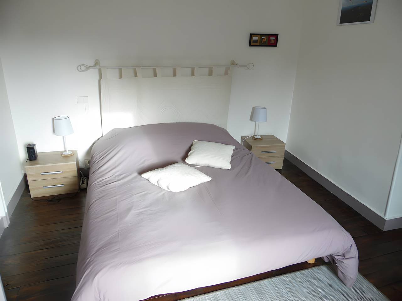 Bed and Breakfast „Chambre Haute“ mit privatem Garten und Wlan in Saint-Germain-Lembron, Besse-et-Saint-Anastaise und Umgebung
