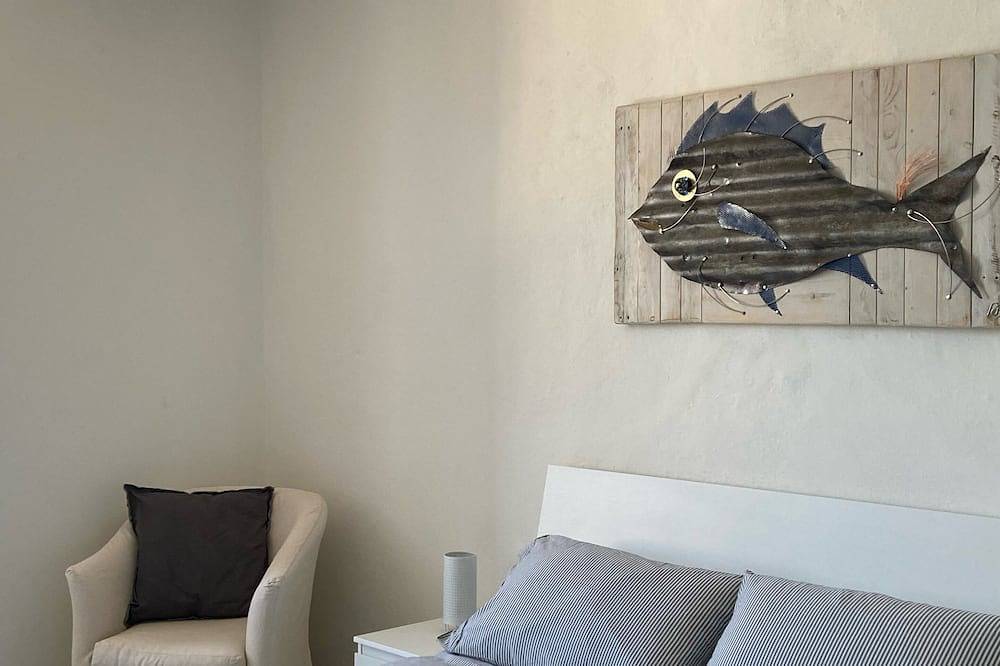 Entire apartment, Sea View Apartment Portovenere on the sea in Portovenere, Porto Venere Municipality