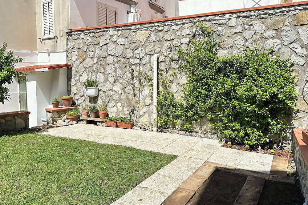 Casa vacanza in zona tranquilla in Torca, Neapel Provinz