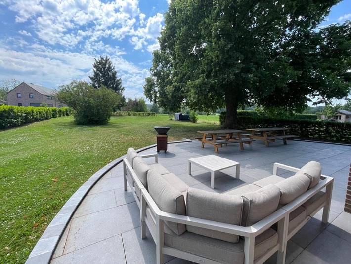 Location de vacances pour 12 personnes, avec sauna ainsi que jacuzzi et jardin dans Han-sur-Lesse - 2
