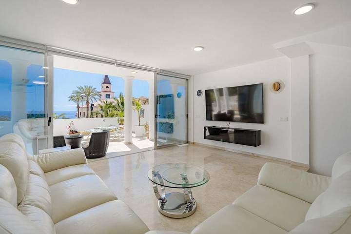 Villa voor 7 personen, with zwembad and uitzicht as well as balkon in Callao Salvaje