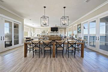 Vacation House for 16 Guests in Gulf Shores, Mobile Bay, Picture 4